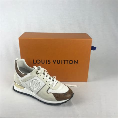 2nd hand louis vuitton shoes